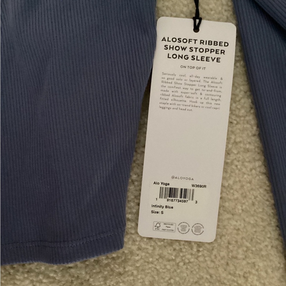 ALO Ribbed Showstopper long sleeve (FINALPRICEDROP) - Picture 4 of 5